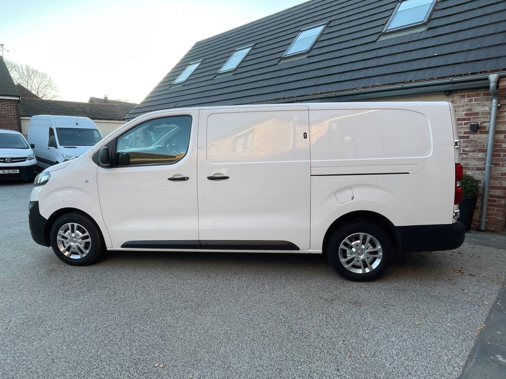 Used Vauxhall Vivaro 2021 for sale - 76647746: Photo 8