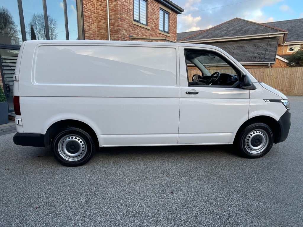 Used Volkswagen Transporter 2020 for sale - 77576106: Photo 10