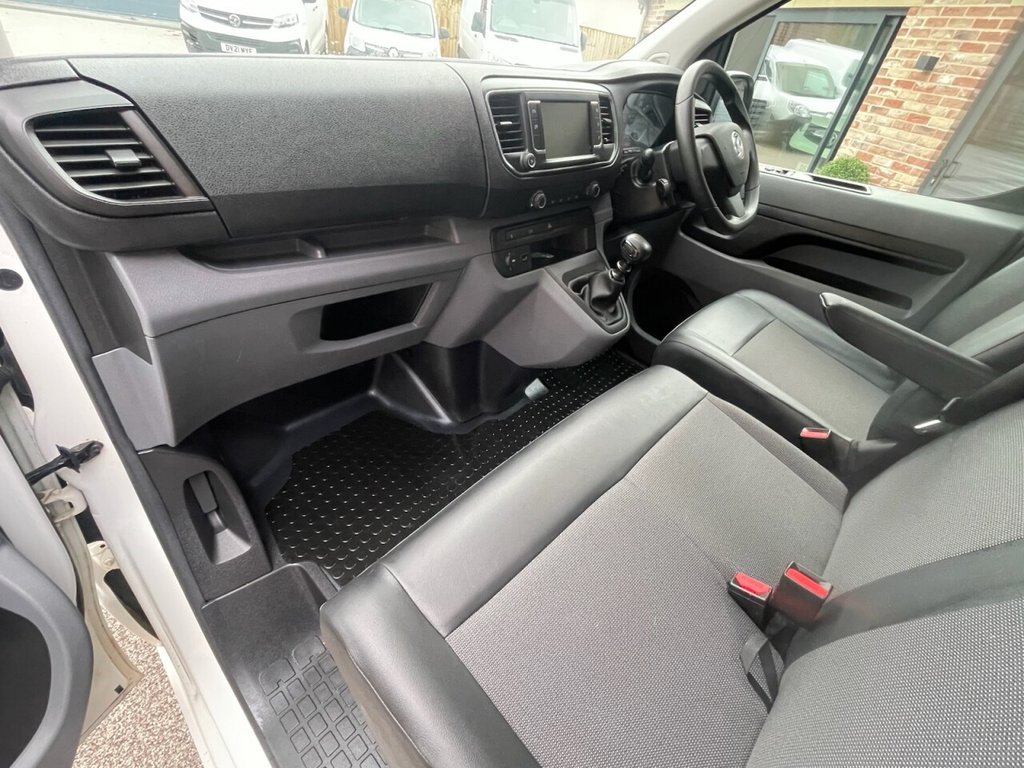 Used Vauxhall Vivaro 2020 for sale - 77172176: Photo 12