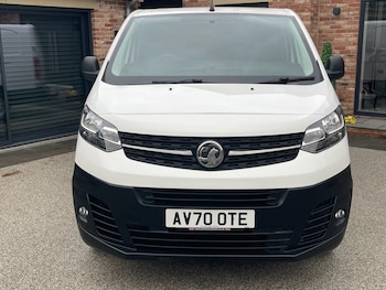 Used Vauxhall Vivaro 2020 for sale - 77172176: Photo