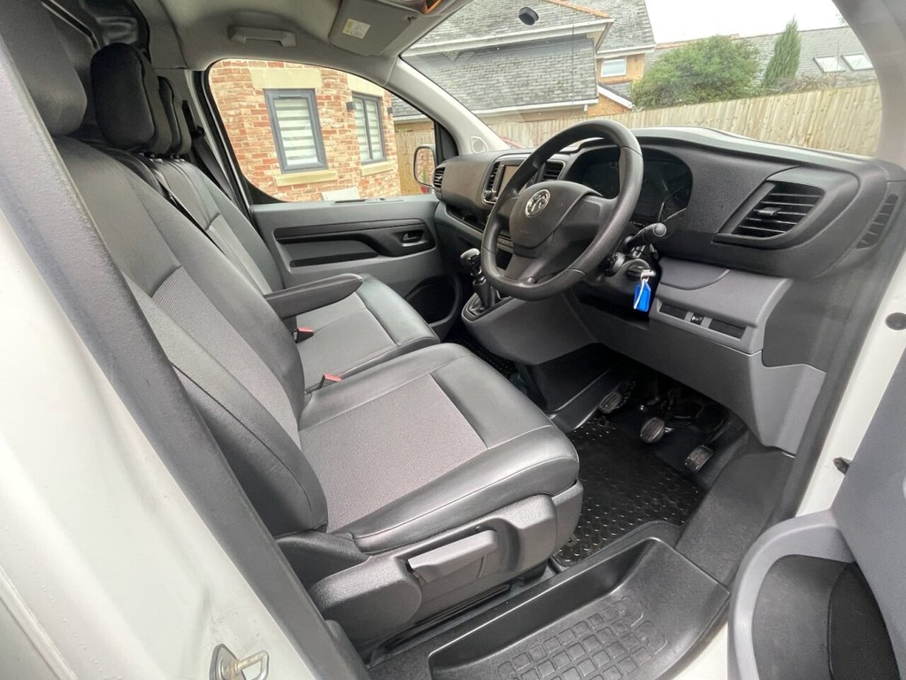 Used Vauxhall Vivaro 2020 for sale - 77172176: Photo 9