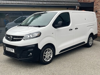 Vauxhall Vivaro feature image