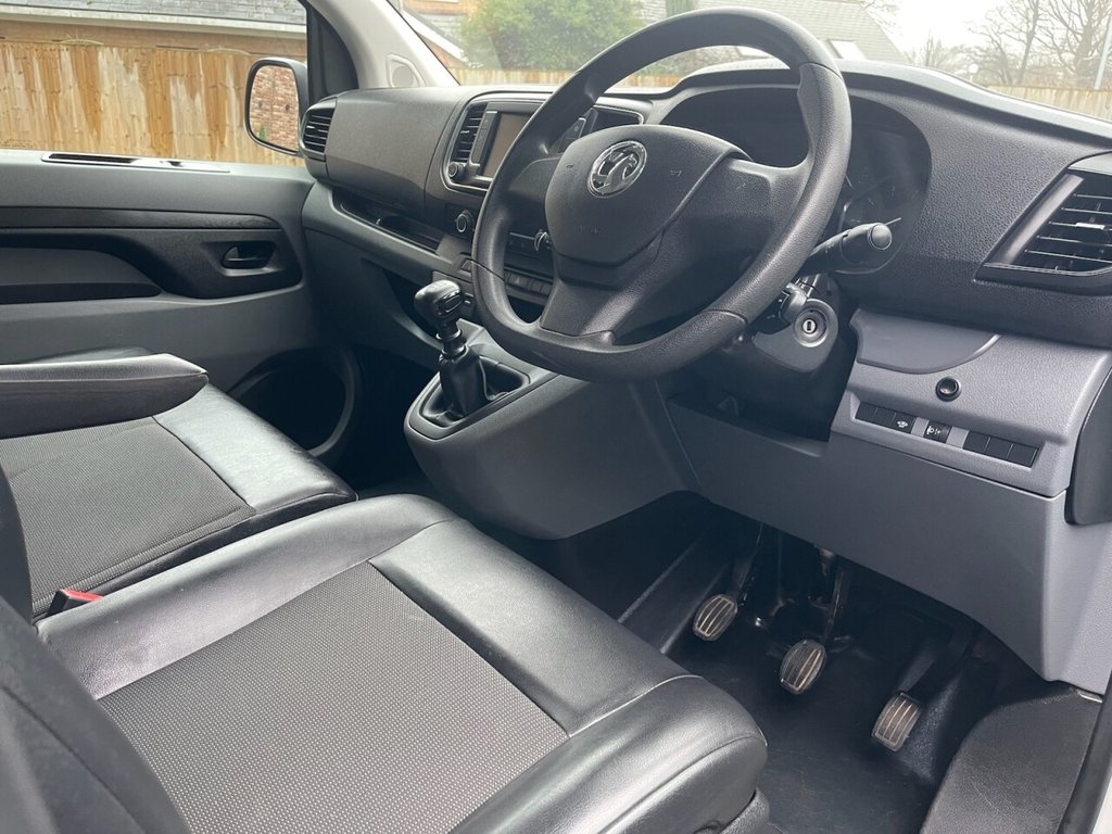 Used Vauxhall Vivaro 2021 for sale - 77452351: Photo 4