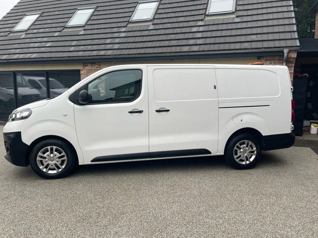 Used Vauxhall Vivaro 2021 for sale - 77452351: Photo 5