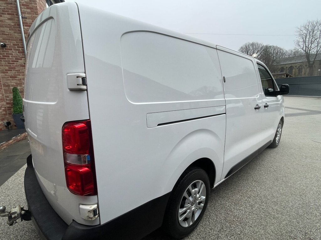 Used Vauxhall Vivaro 2021 for sale - 77452351: Photo 8