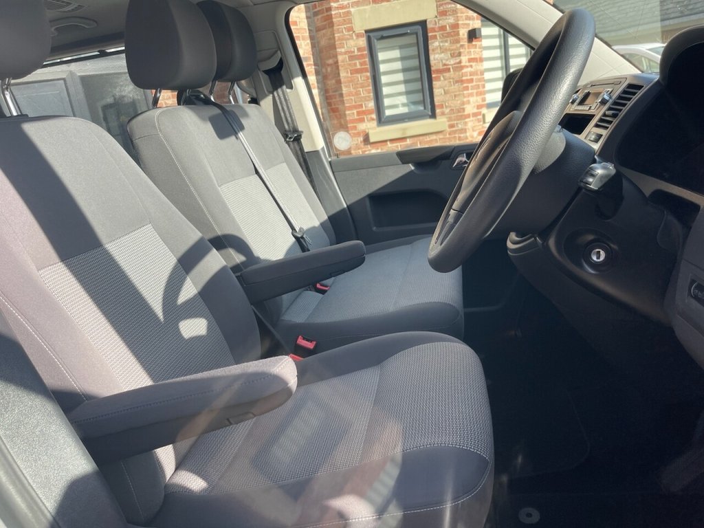 Used Volkswagen Transporter Shuttle 2015 for sale - 76487055: Photo 13