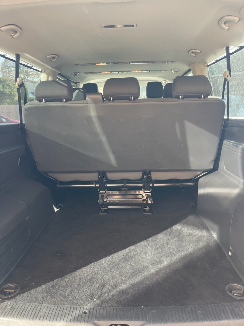 Used Volkswagen Transporter Shuttle 2015 for sale - 76487055: Photo 23