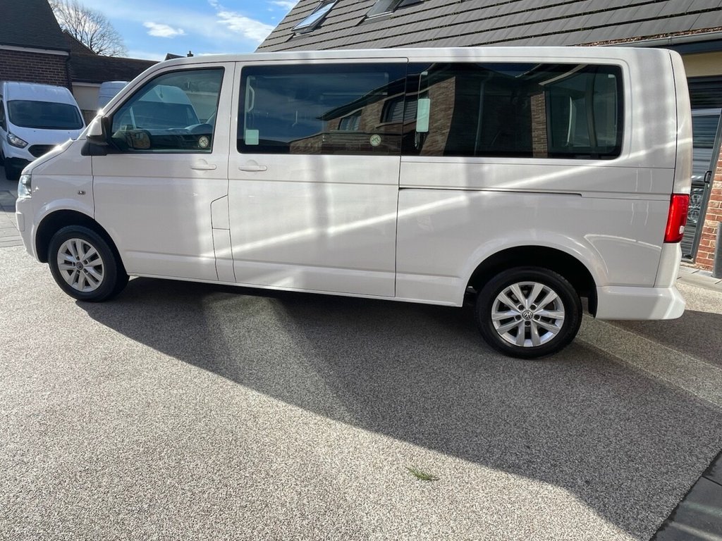 Used Volkswagen Transporter Shuttle 2015 for sale - 76487055: Photo 8