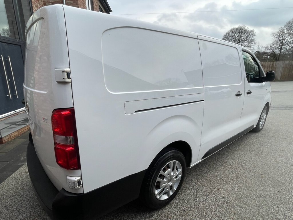 Used Vauxhall Vivaro 2020 for sale - 77172325: Photo 8