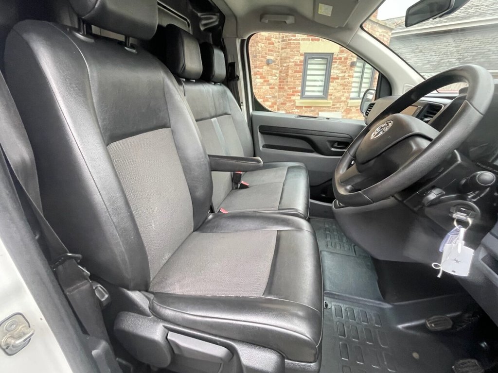 Used Vauxhall Vivaro 2021 for sale - 77172261: Photo 11