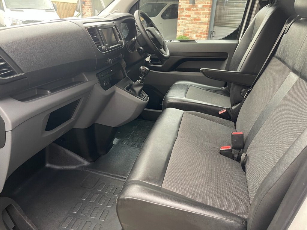 Used Vauxhall Vivaro 2021 for sale - 77172261: Photo 12