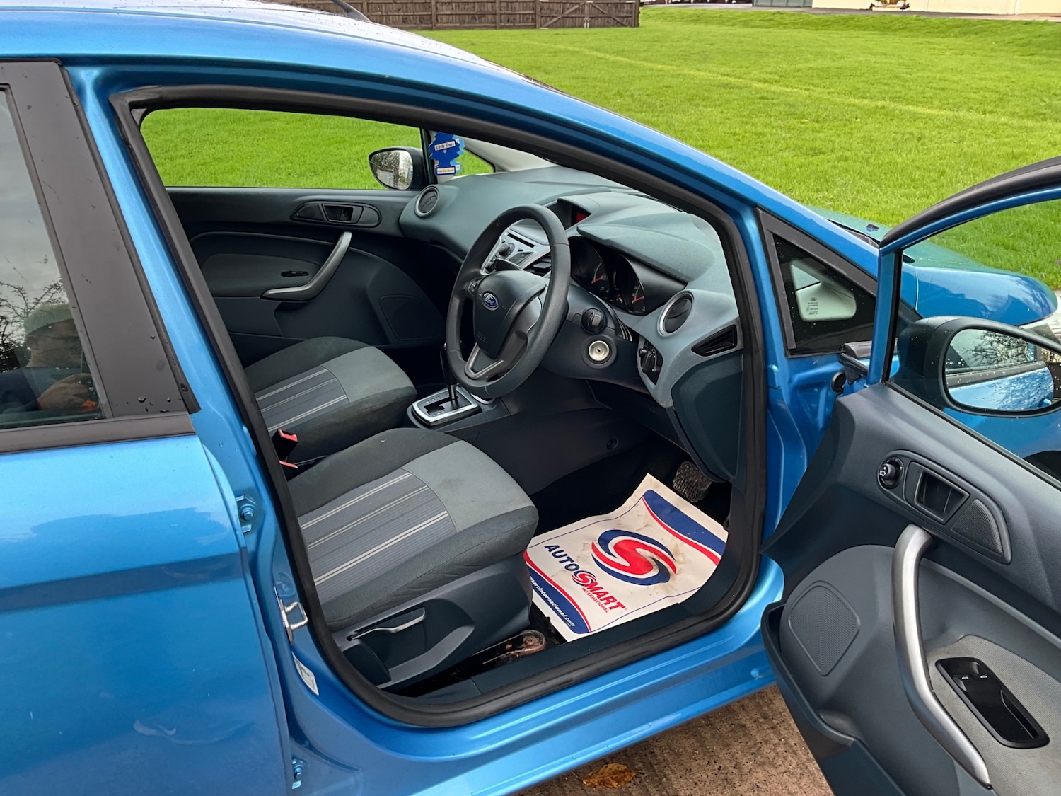 Used Ford Fiesta 2010 for sale - 77067320: Photo 11