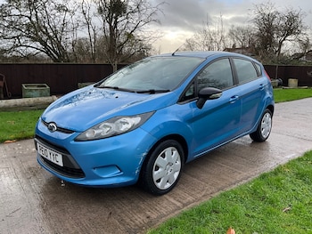 Used Ford Fiesta 2010 for sale - 77067320: Photo