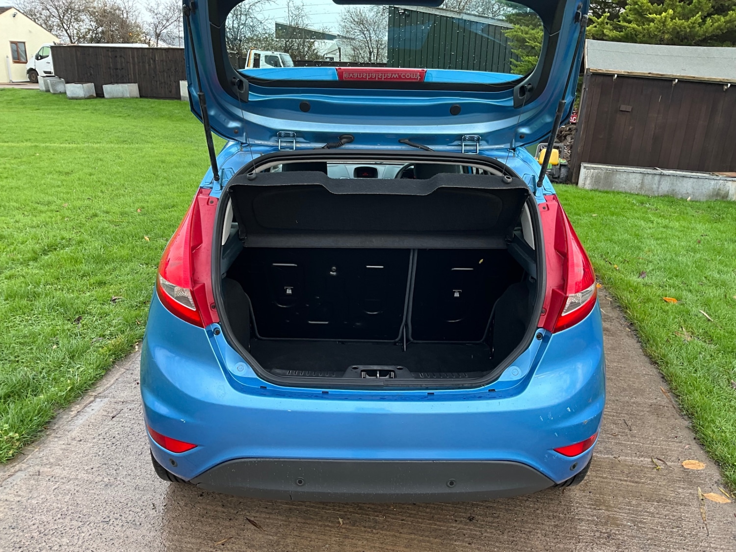 Used Ford Fiesta 2010 for sale - 77067320: Photo 7