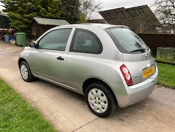 Used Nissan Micra 2004 for sale - 77201510: Photo