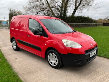 Used Peugeot Partner 2012 for sale - 76501712: Photo