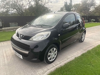Used Peugeot 107 2011 for sale - 76156630: Photo 3