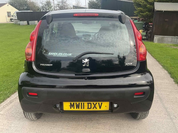 Used Peugeot 107 2011 for sale - 76156630: Photo 5
