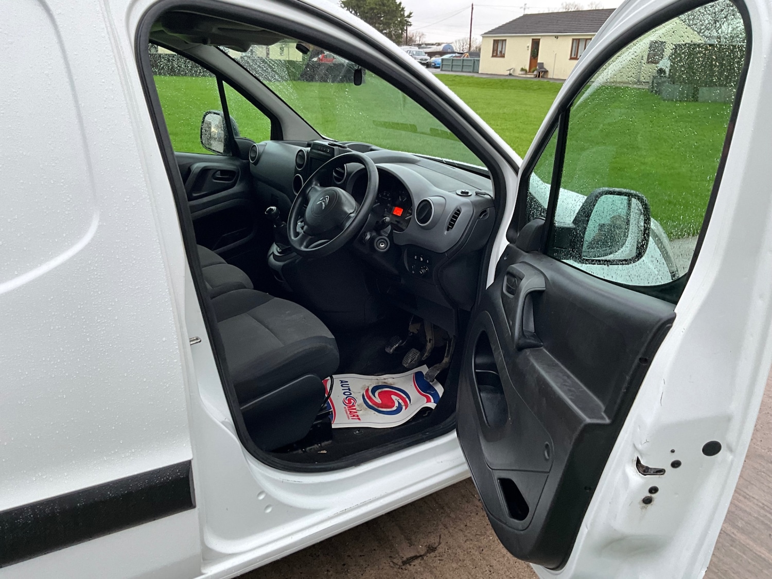 Used Citroen Berlingo 2017 for sale - 76969921: Photo 11