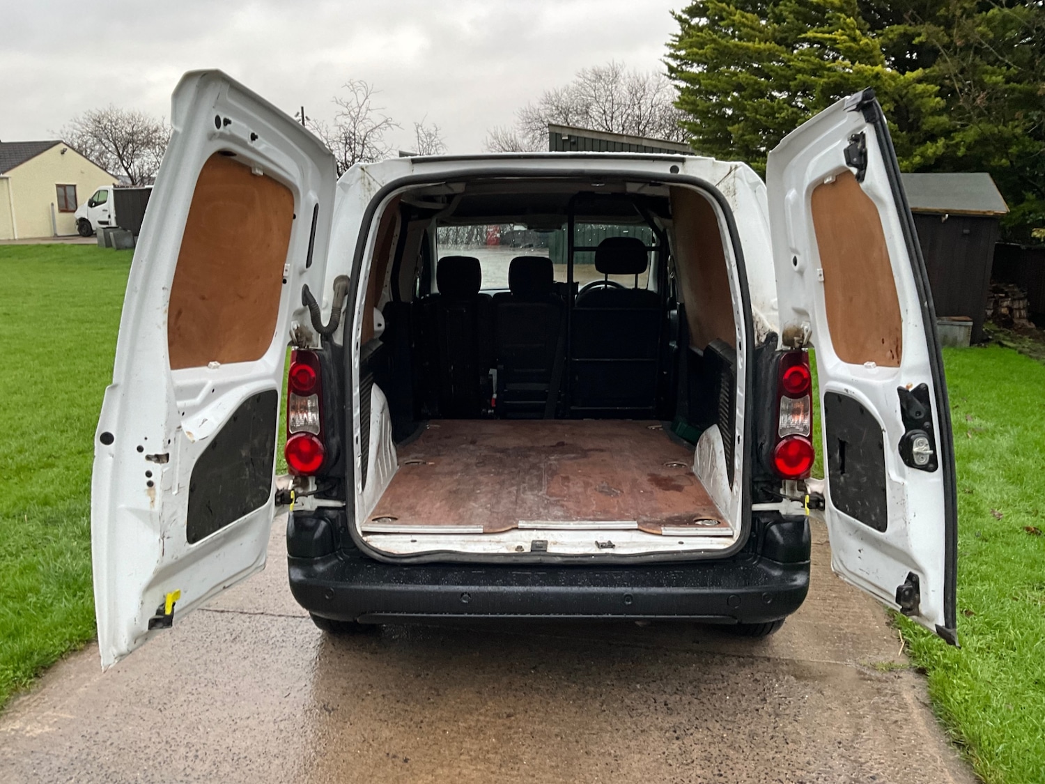 Used Citroen Berlingo 2017 for sale - 76969921: Photo 6