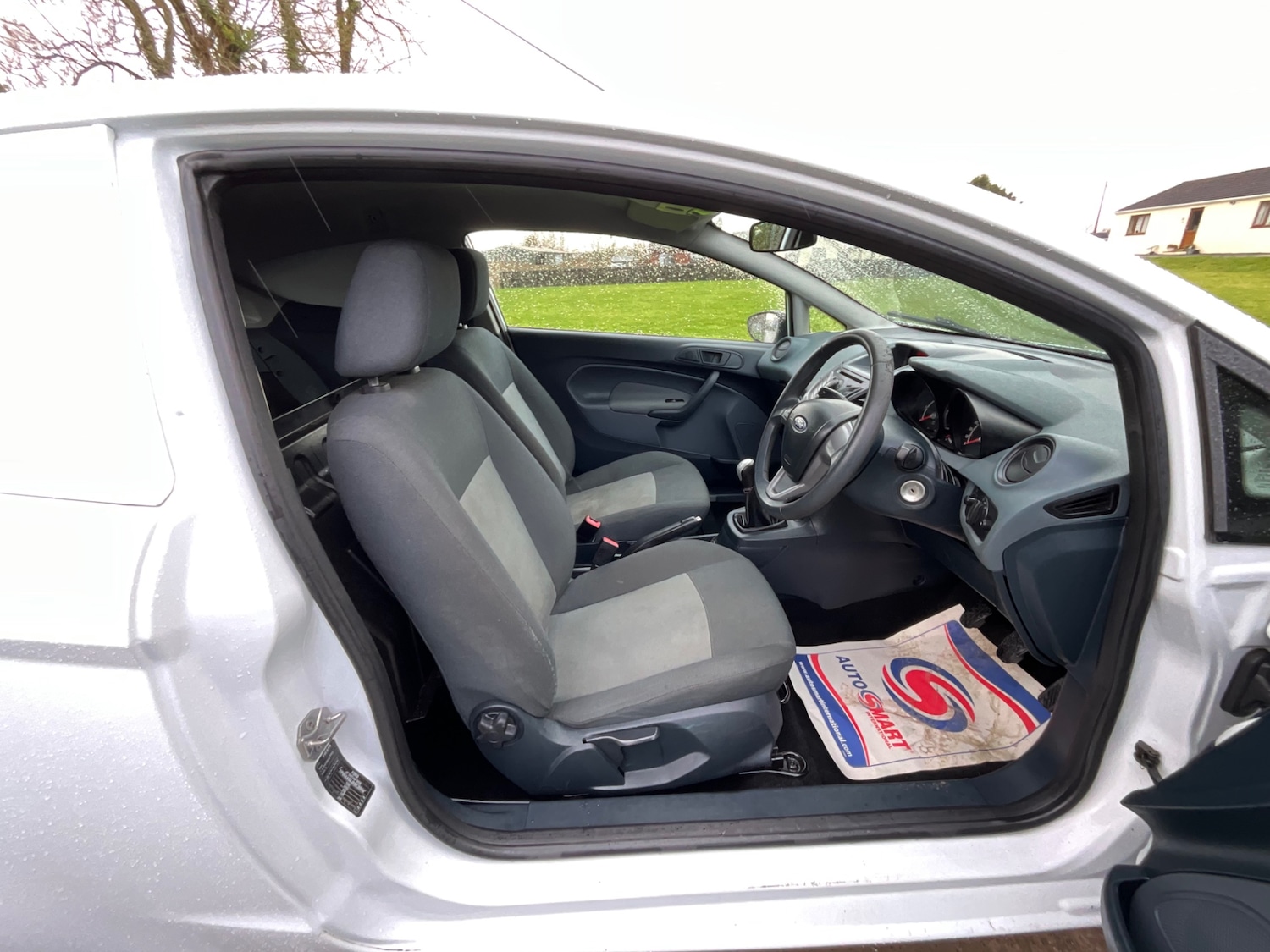 Used Ford Fiesta 2011 for sale - 77464433: Photo 11