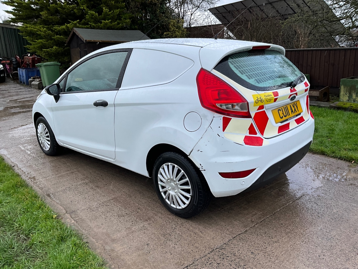 Used Ford Fiesta 2011 for sale - 77464433: Photo 4