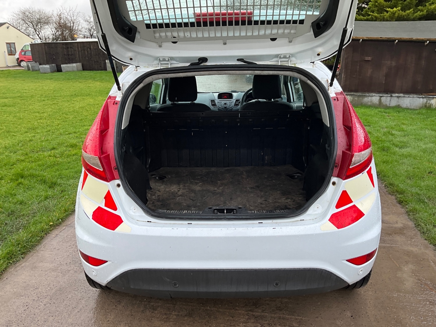 Used Ford Fiesta 2011 for sale - 77464433: Photo 7