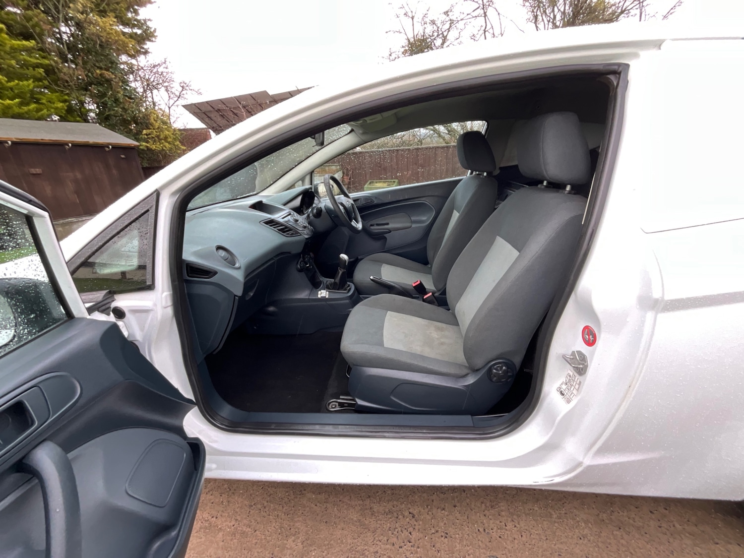 Used Ford Fiesta 2011 for sale - 77464433: Photo 9