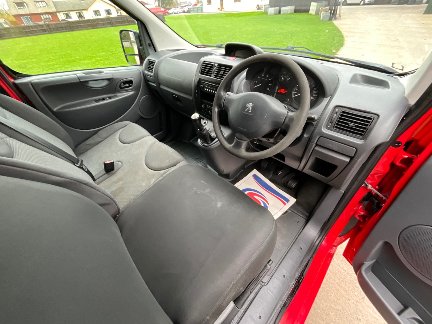 Used Peugeot Expert 2014 for sale - 76510632: Photo 11