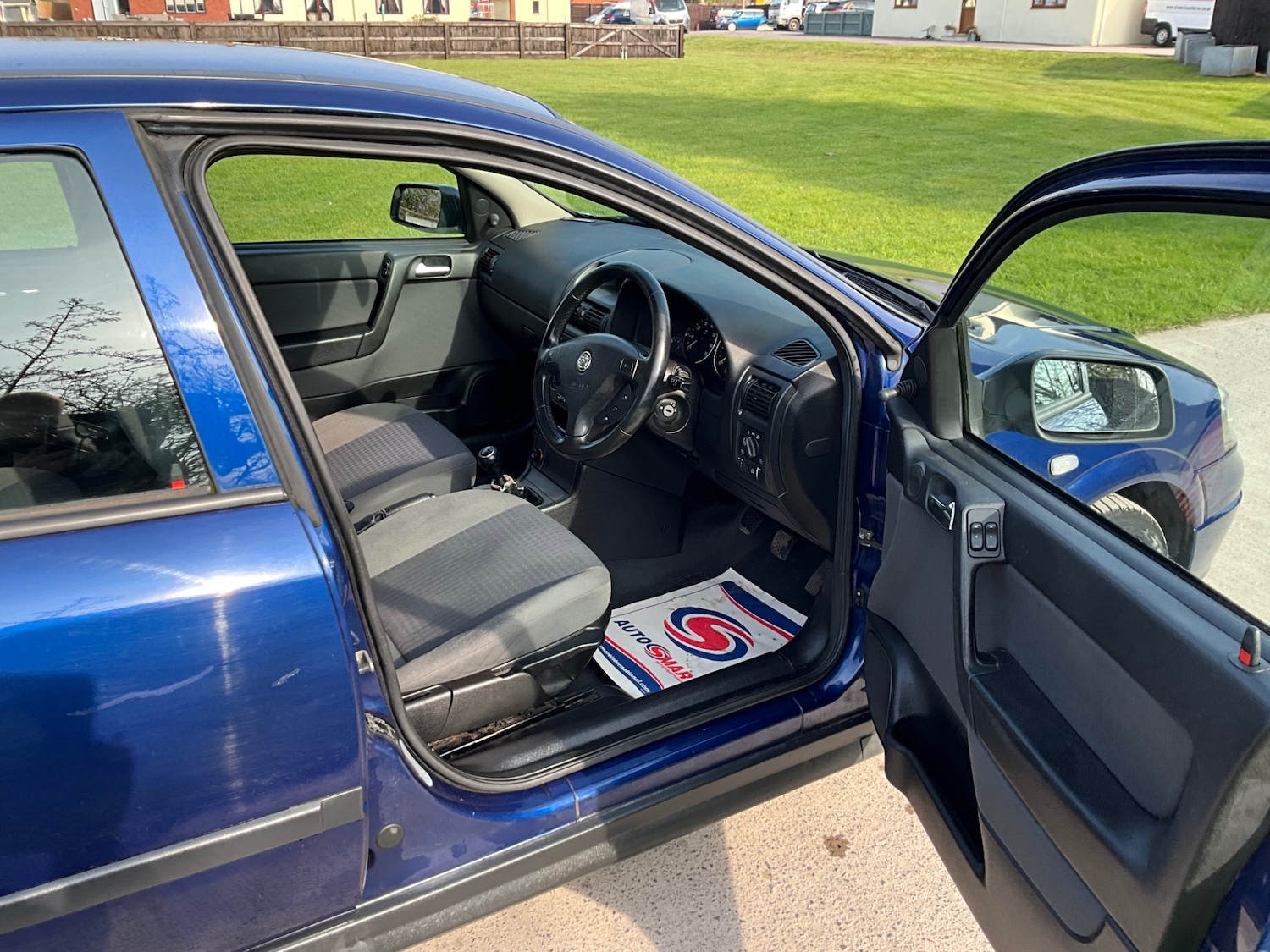 Used Vauxhall Astra 2003 for sale - 77977325: Photo 12