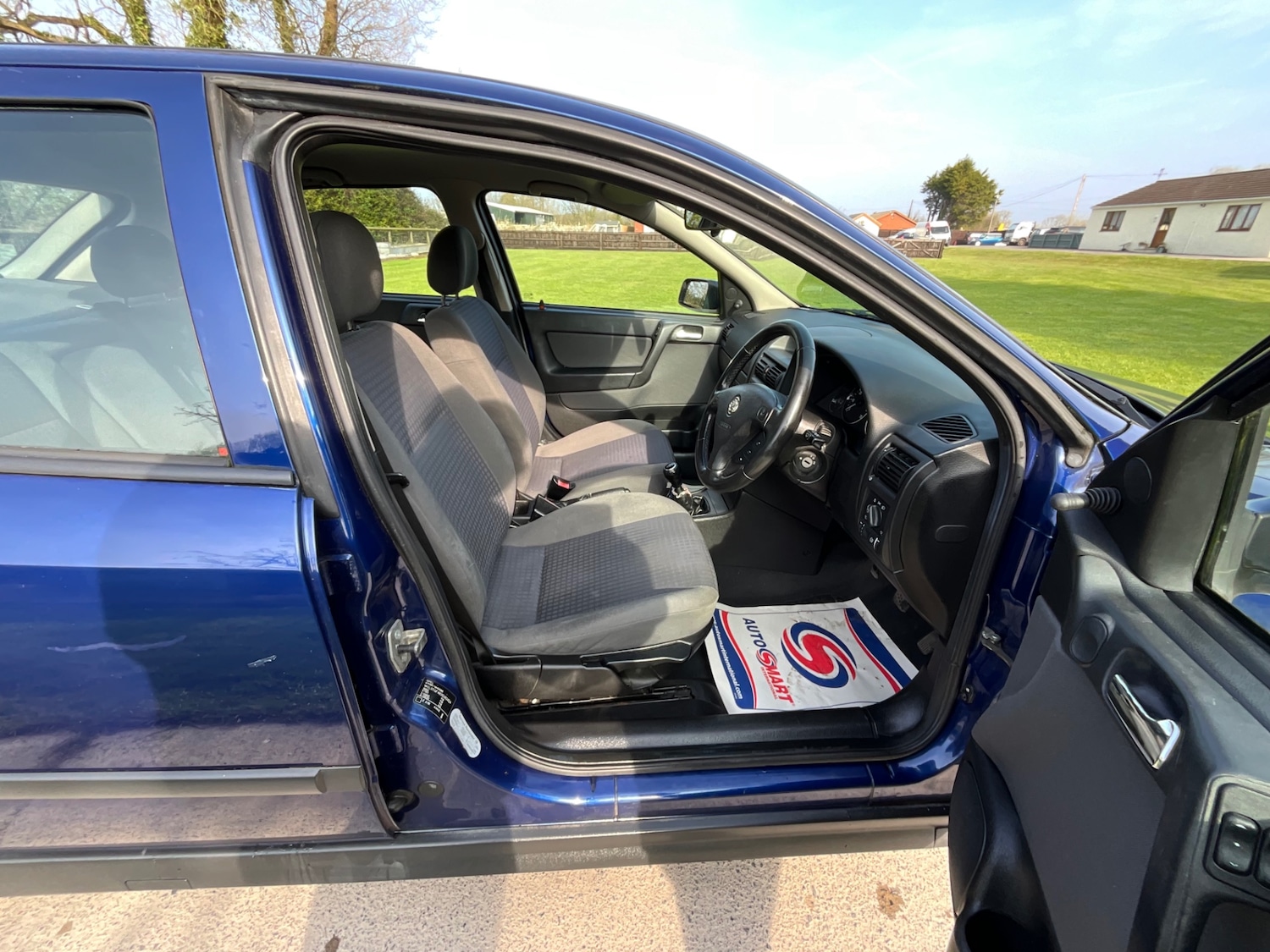 Used Vauxhall Astra 2003 for sale - 77977325: Photo 13