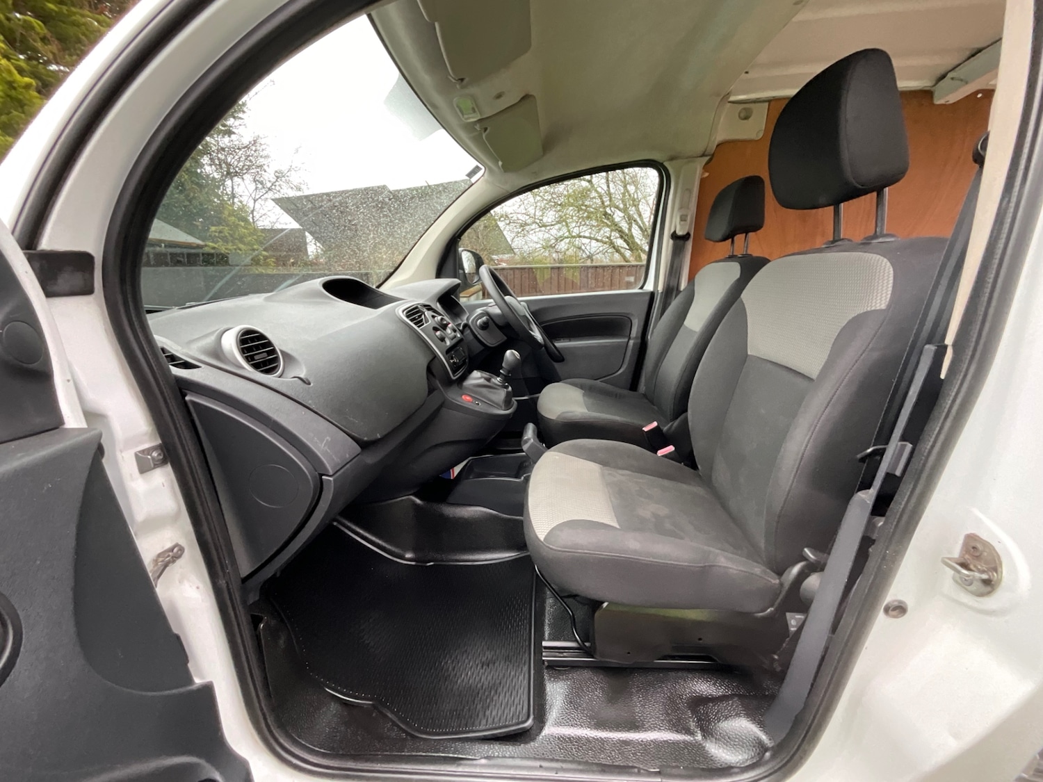 Used Renault Kangoo 2020 for sale - 76947140: Photo 10