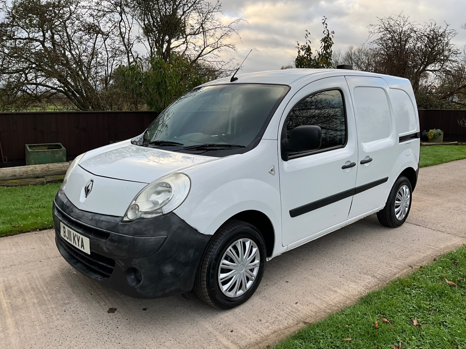 Used Renault Kangoo 2011 for sale - 76510411: Photo 3