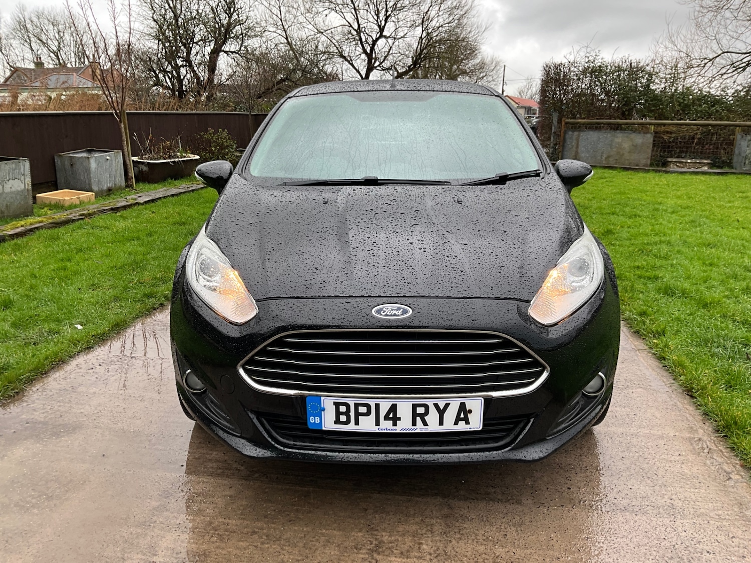 Used Ford Fiesta 2014 for sale - 77462900: Photo 2