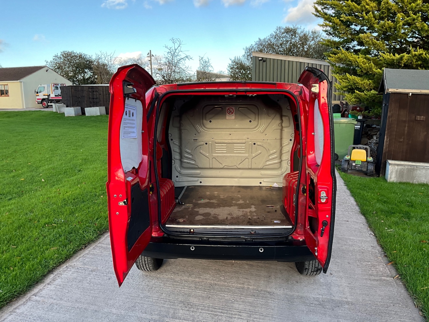 Used Peugeot Bipper 2011 for sale - 76377172: Photo 7