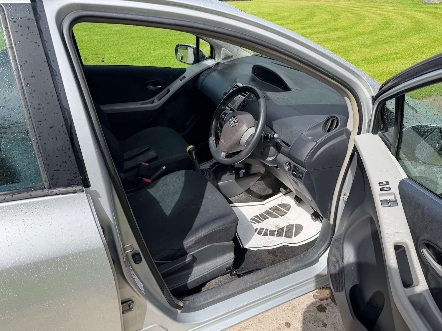 Used Toyota Yaris 2006 for sale - 78211183: Photo 11