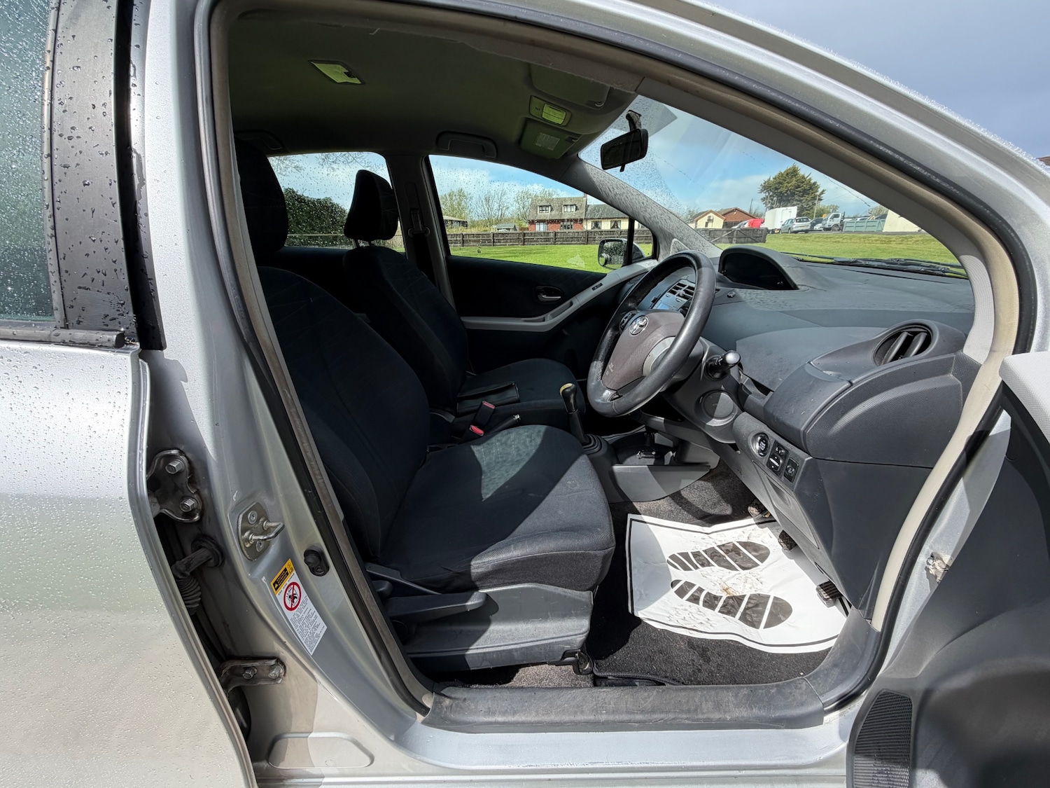 Used Toyota Yaris 2006 for sale - 78211183: Photo 12