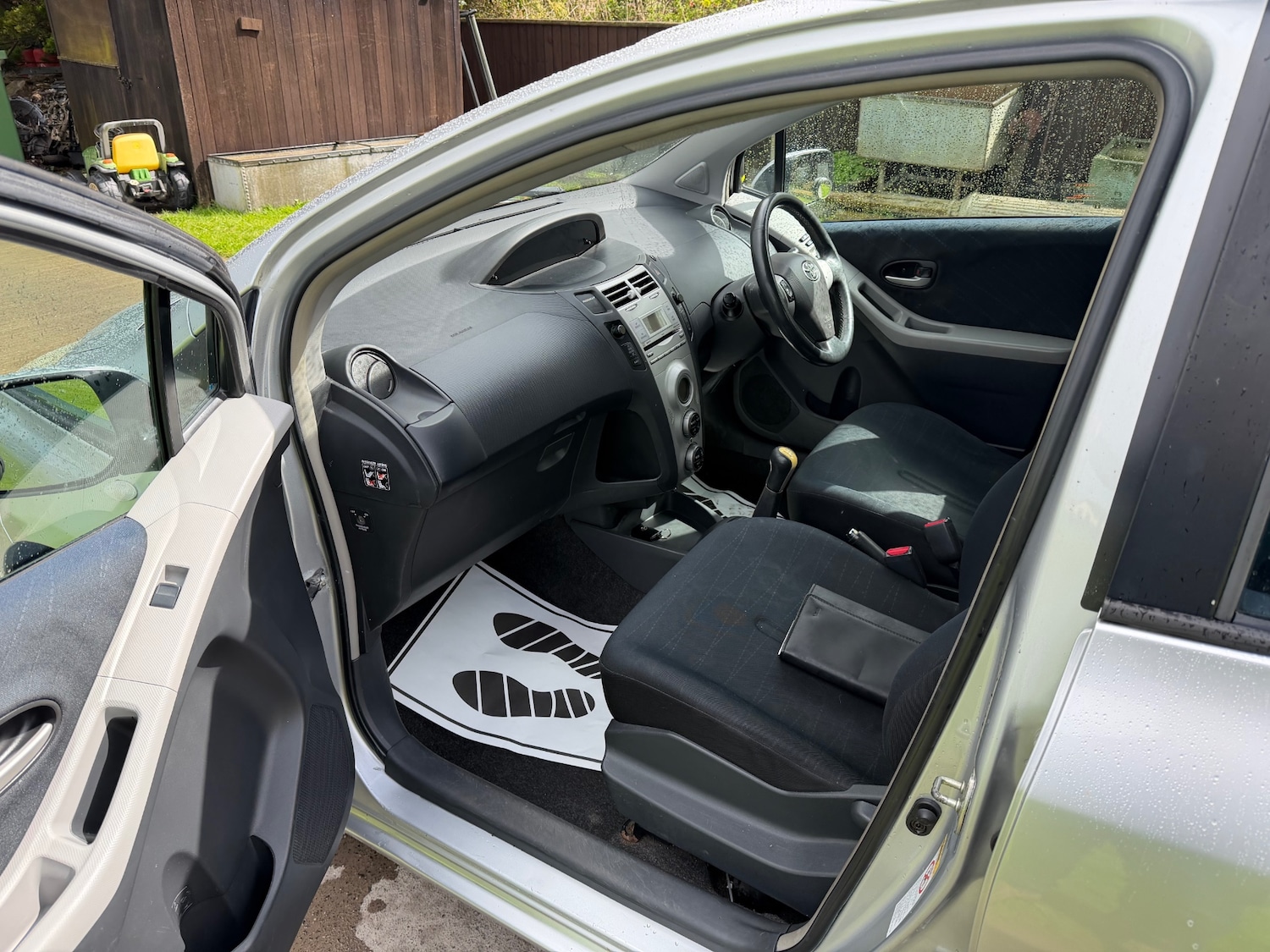 Used Toyota Yaris 2006 for sale - 78211183: Photo 9