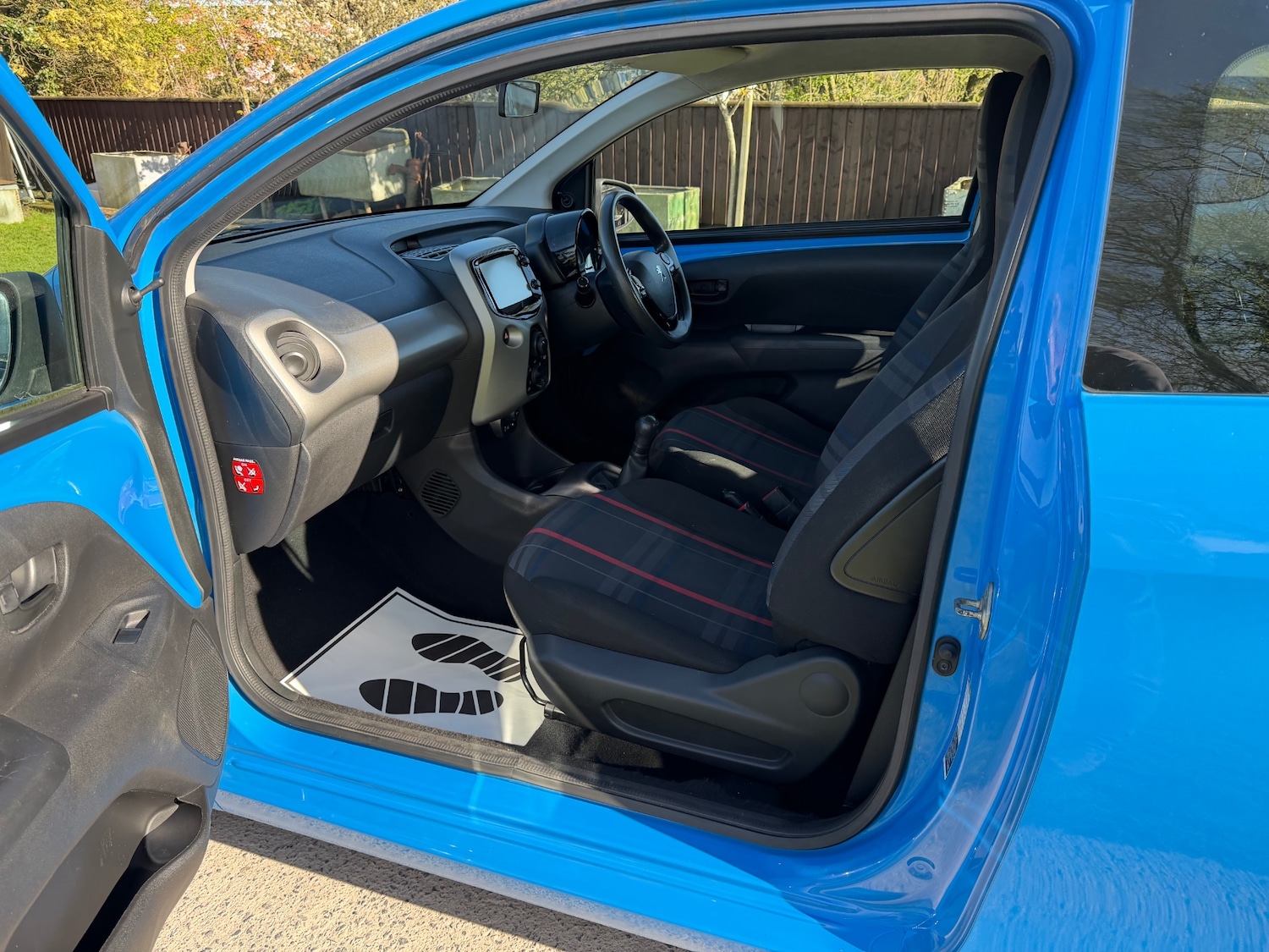 Used Peugeot 108 2016 for sale - 78116629: Photo 8