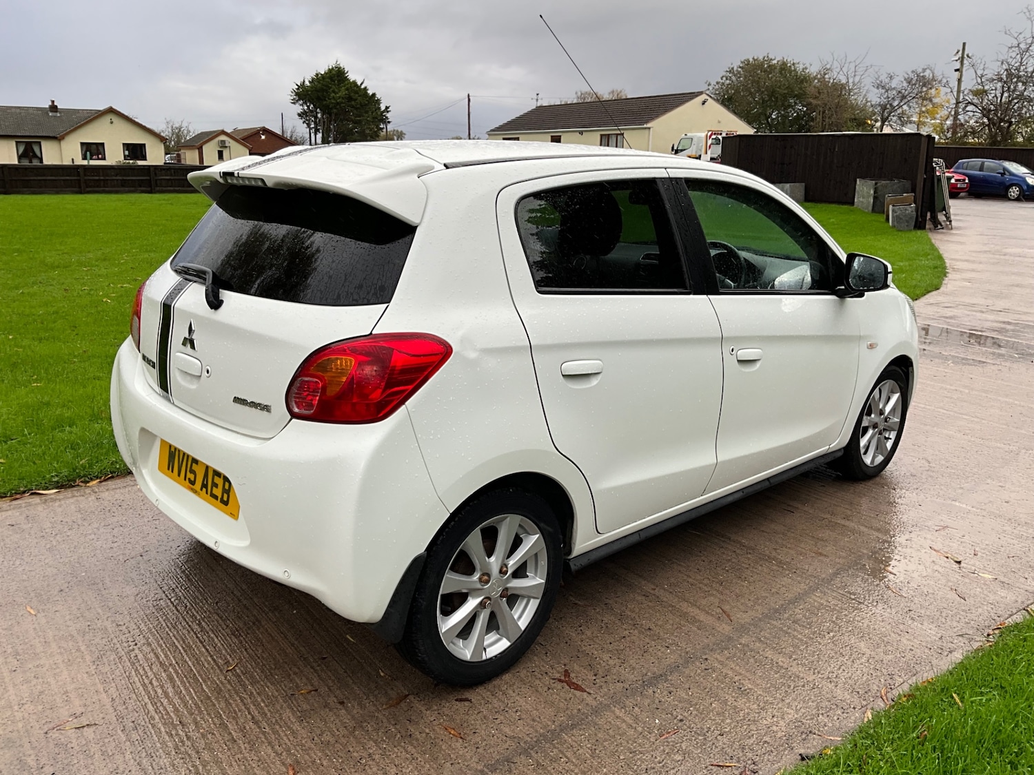 Used Mitsubishi Mirage 2015 for sale - 76366782: Photo 5