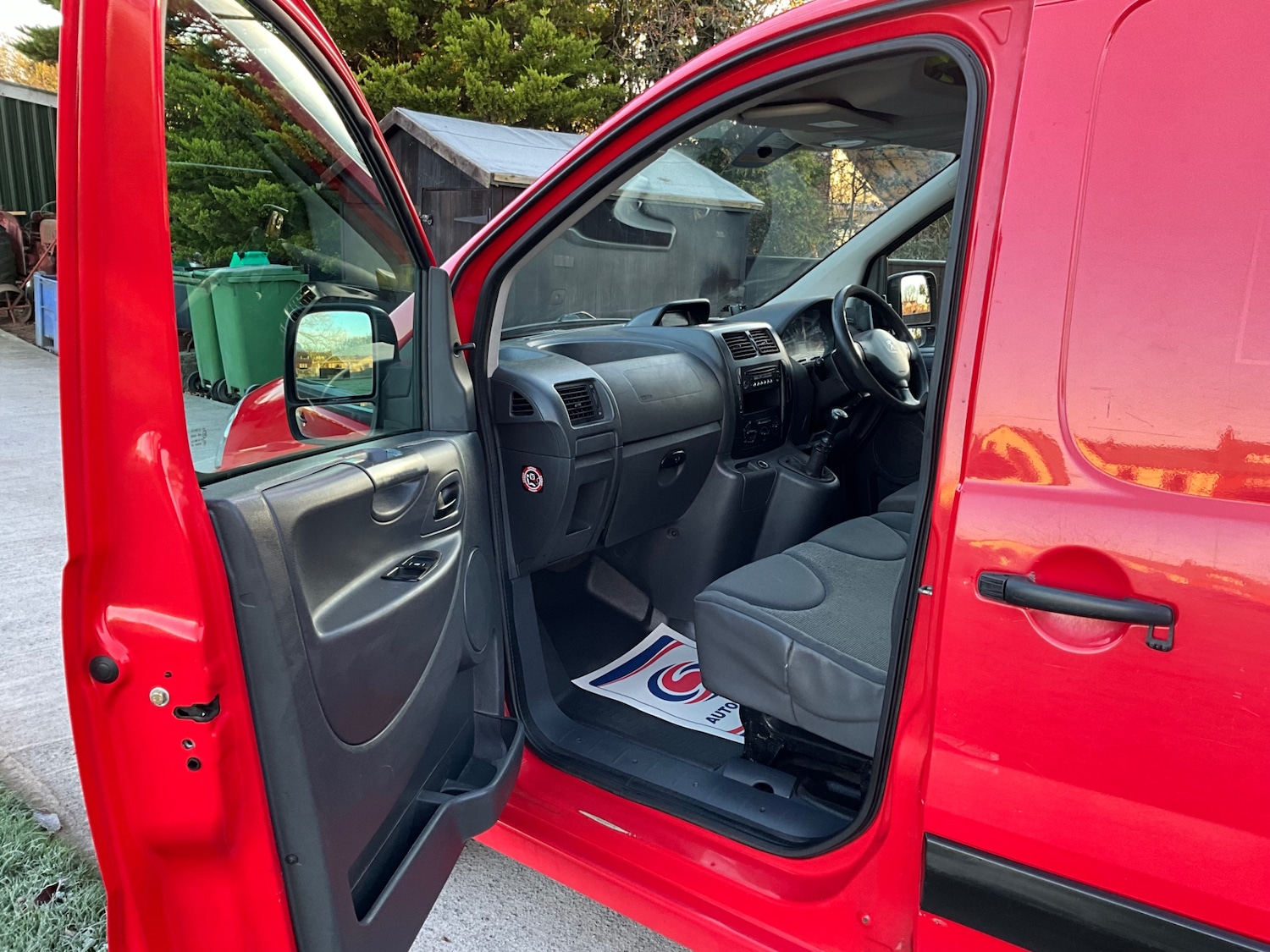 Used Peugeot Expert 2014 for sale - 76637197: Photo 10