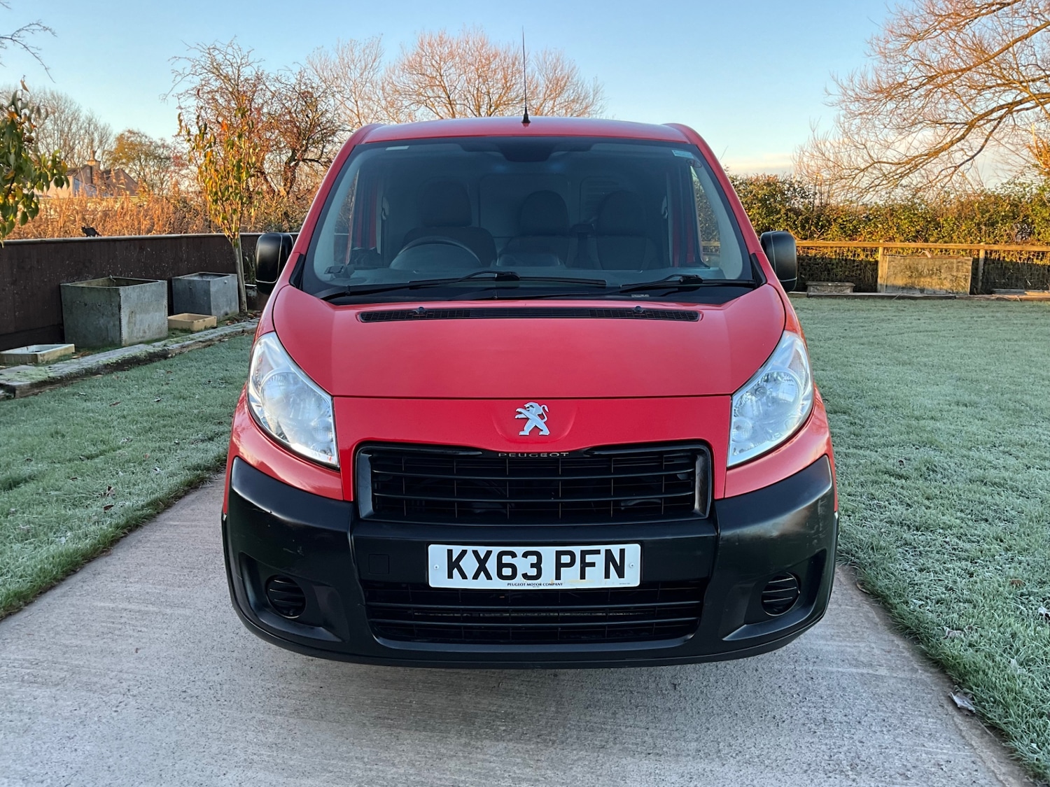 Used Peugeot Expert 2014 for sale - 76637197: Photo 2