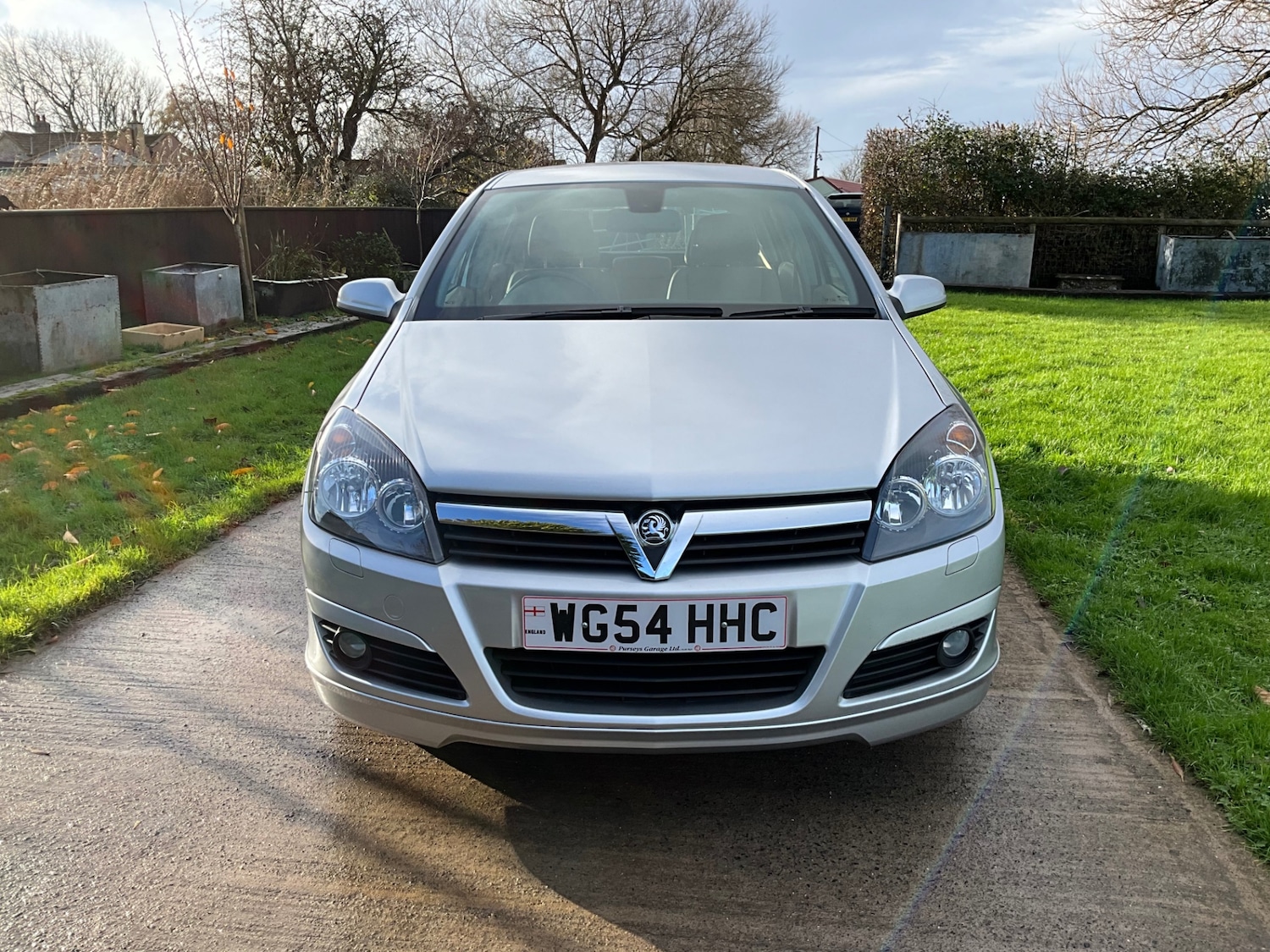 Used Vauxhall Astra 2004 for sale - 76782563: Photo 2