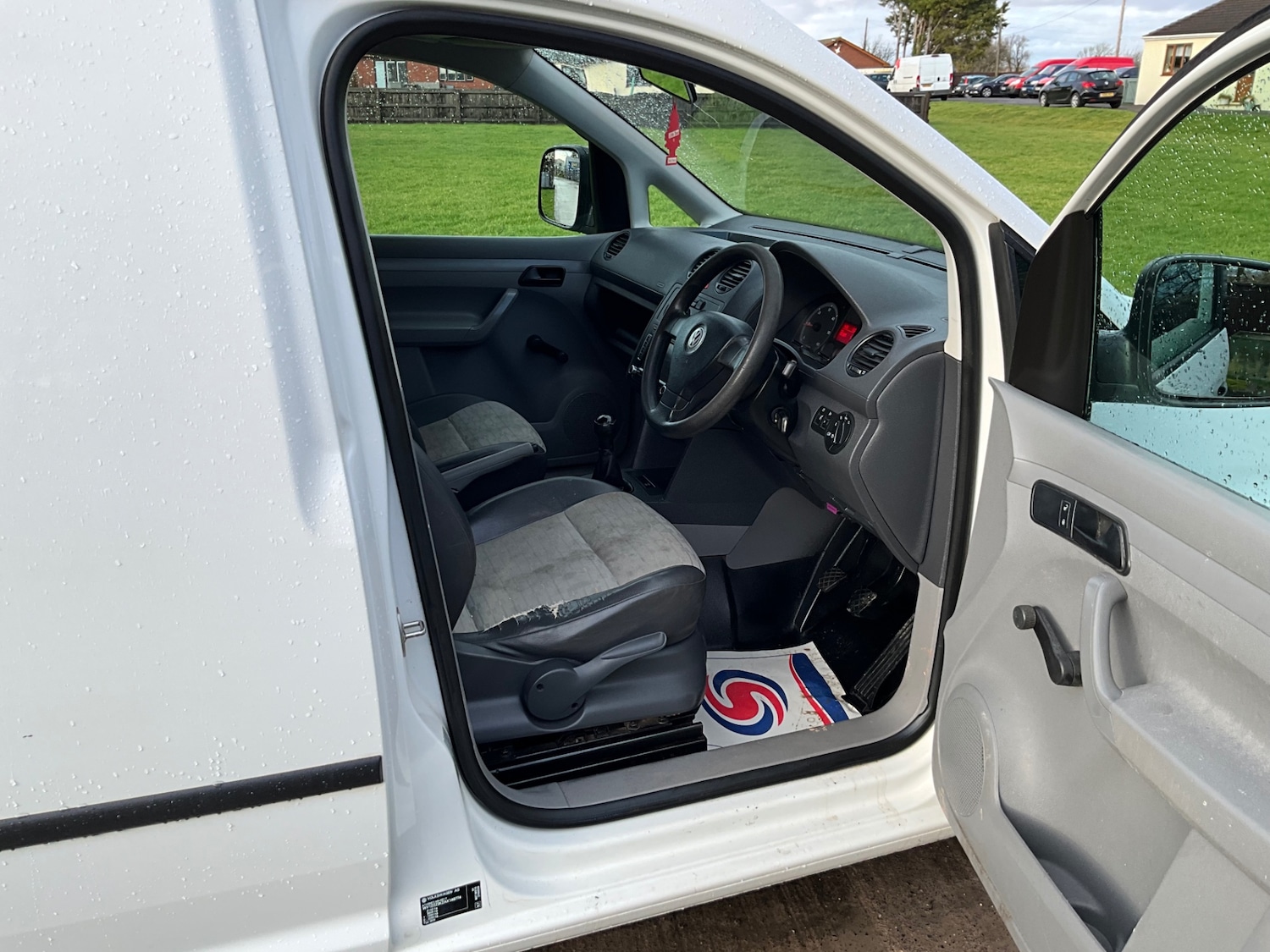 Used Volkswagen Caddy 2010 for sale - 77393420: Photo 11