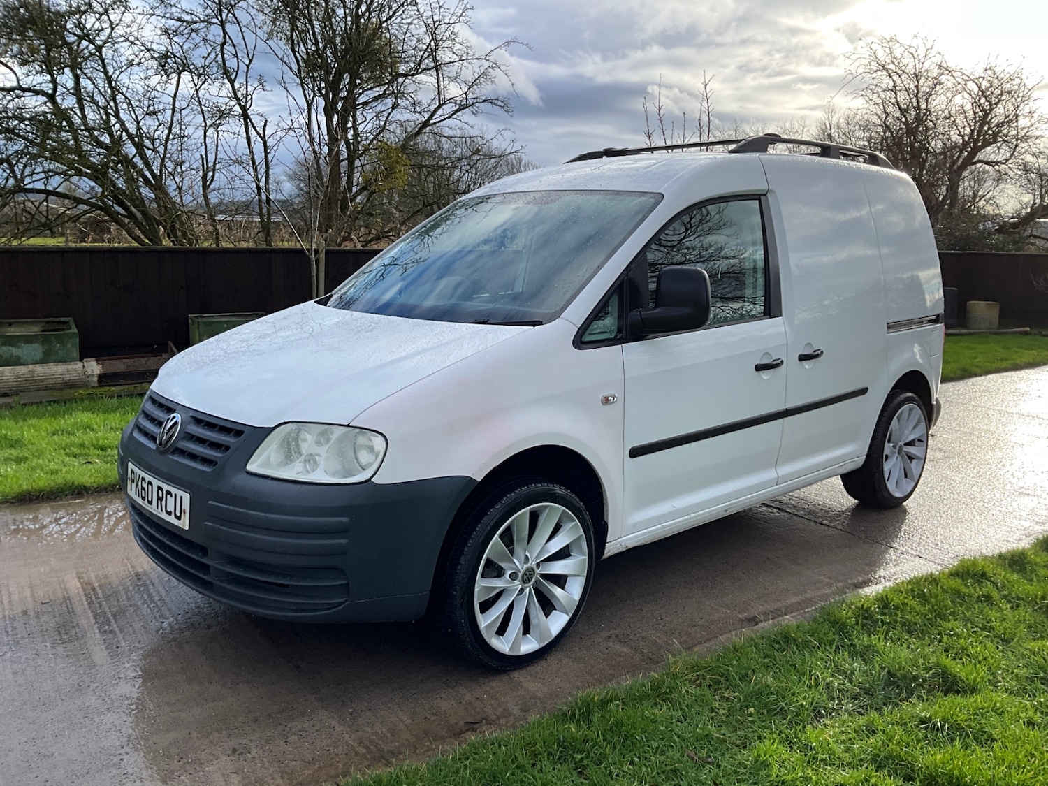Used Volkswagen Caddy 2010 for sale - 77393420: Photo 3