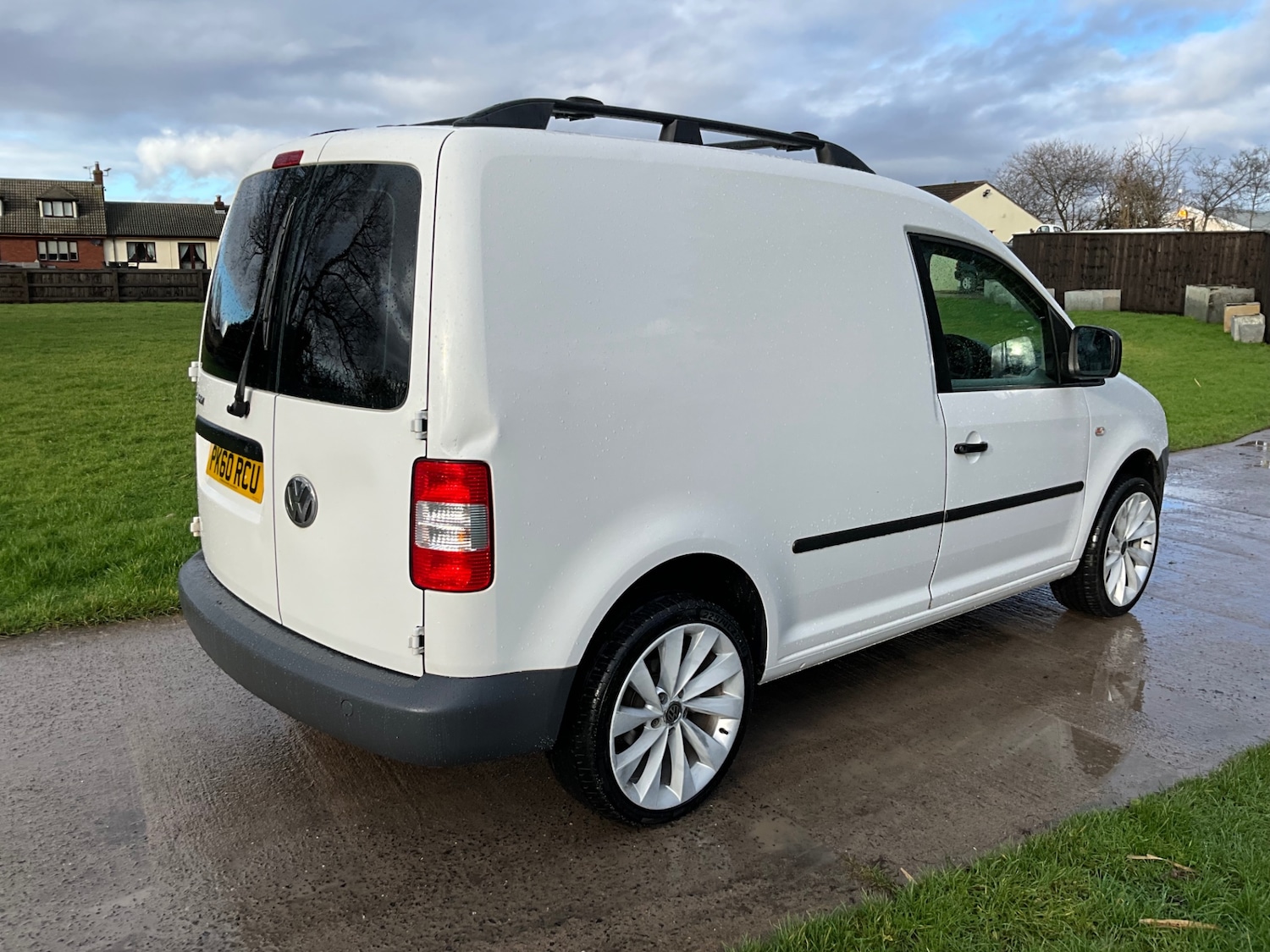 Used Volkswagen Caddy 2010 for sale - 77393420: Photo 6