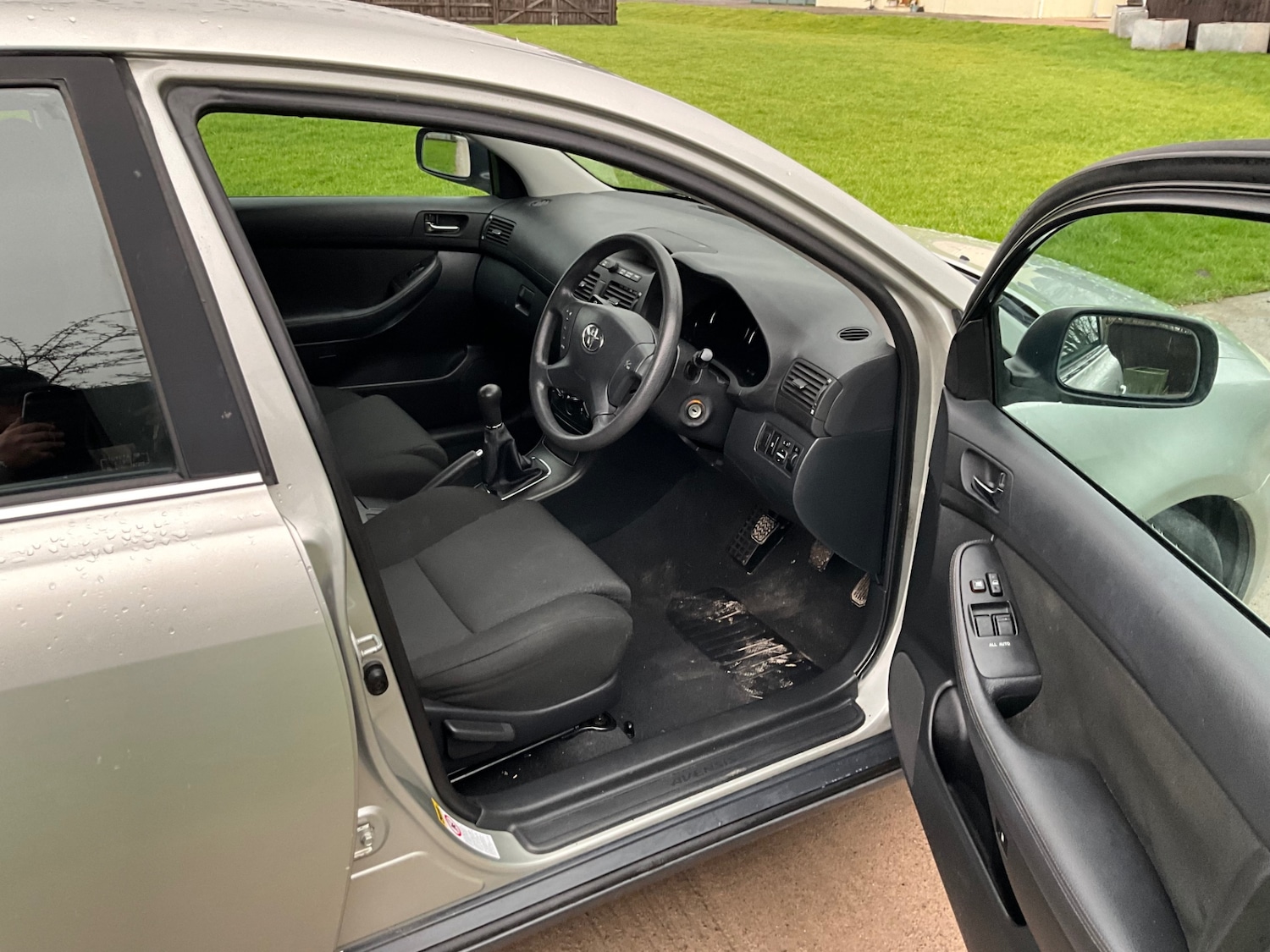 Used Toyota Avensis 2005 for sale - 77201516: Photo 11