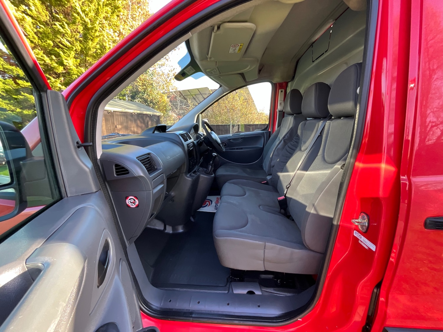 Used Peugeot Expert 2014 for sale - 76519517: Photo 10