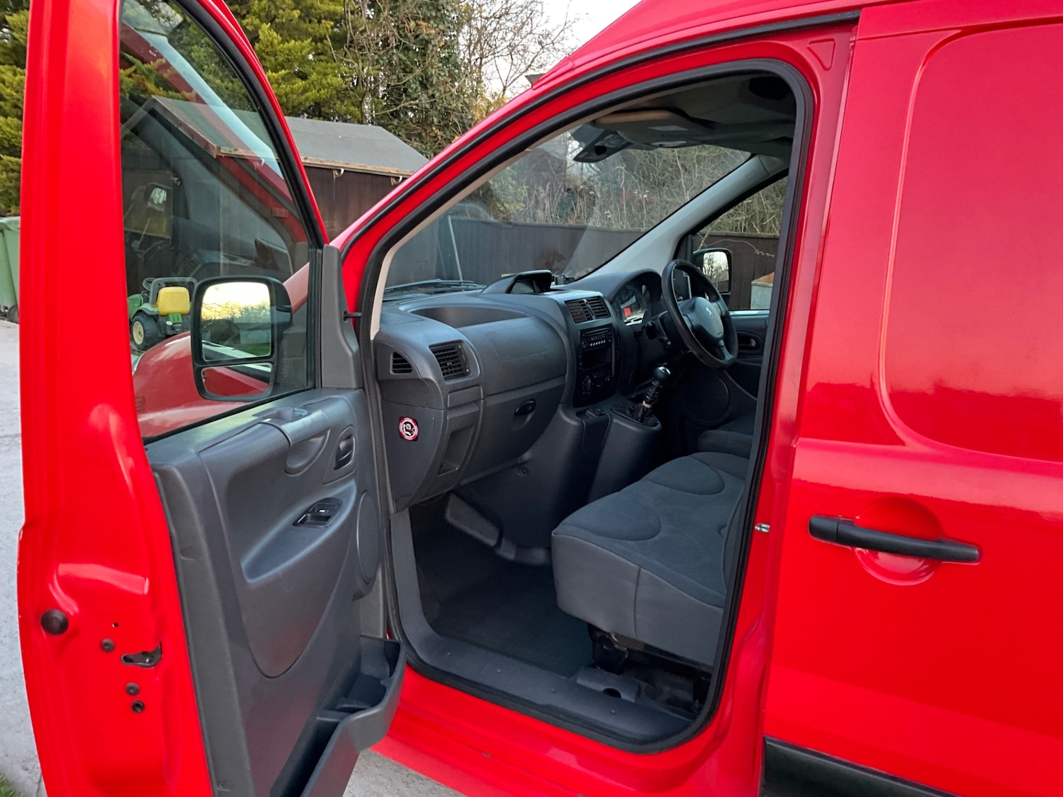 Used Peugeot Expert 2014 for sale - 77750256: Photo 10