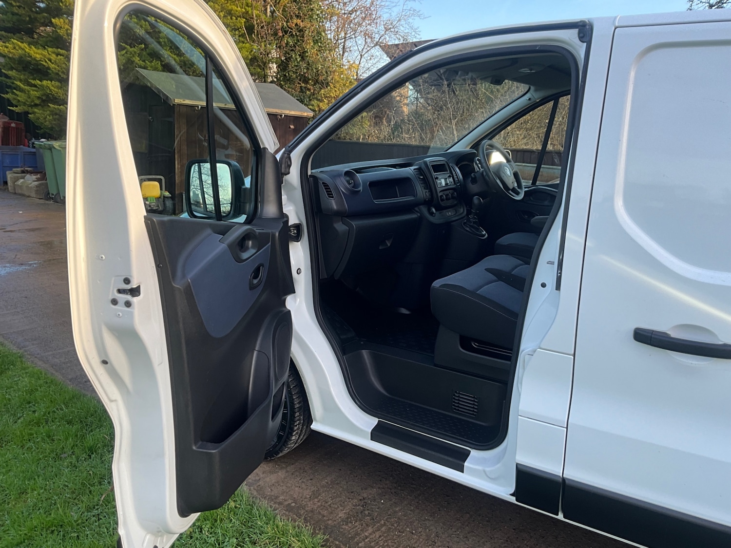 Used Vauxhall Vivaro 2016 for sale - 77013264: Photo 7